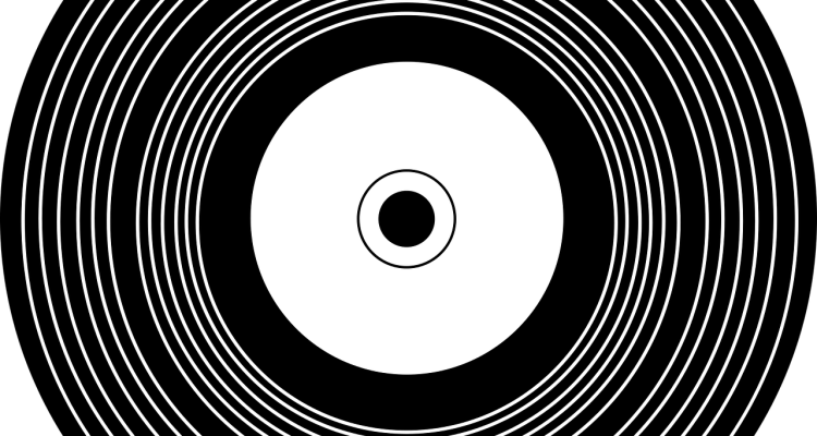 découvrez l'univers fascinant du vinyle, un format emblématique qui ravive la magie de la musique analogique. explorez notre sélection de disques, des classiques intemporels aux nouveautés, et laissez-vous envoûter par la chaleur et la richesse des sonorités du vinyle.