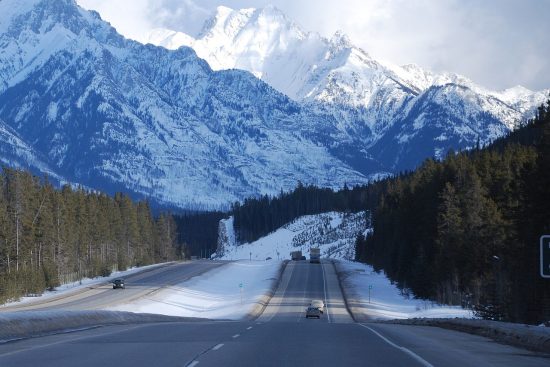 découvrez l'aventure ultime avec nos idées de roadtrips inoubliables. explorez des paysages à couper le souffle, des destinations uniques et vivez des expériences mémorables sur la route. préparez-vous à partir à l'aventure!